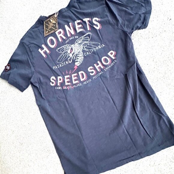 Johnson Motors Hornets Speed Sho distressed M Faded Black Shirt NWT - Picture 3 of 7